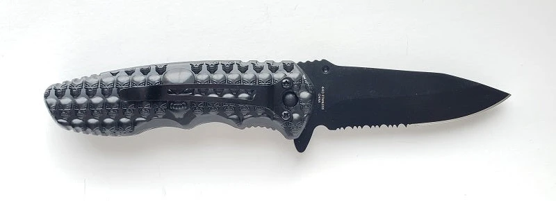 Knives And Tools Sona Skull Folding Pocket Knife T273843 Knives And Tools Sona Skull Folding Pocket Knife T273843