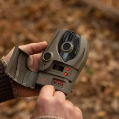 Wildgame Innovations Wildgame Switch Lightsout Trail Camera EZ12B2-20